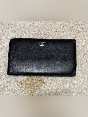 CHANEL Black Leather Continental Wallet with Silver CC Emblem